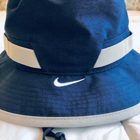 Nike Other - Nike bucket hat